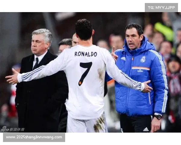 科莫主场爆冷输球，莫拉塔两黄变一红被罚下场